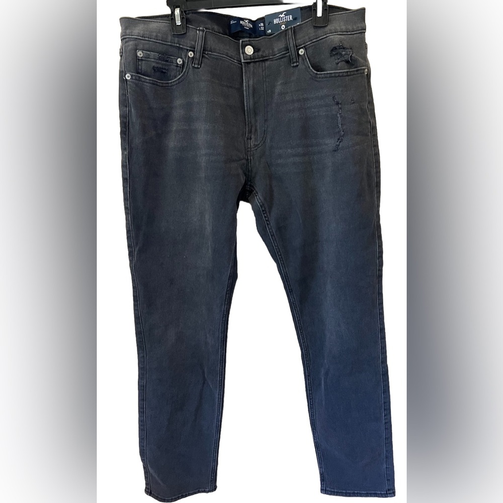 Hollister Men’s Jeans Gray  36x32 Lightly Distressed On Left Pocket Skinny NWT